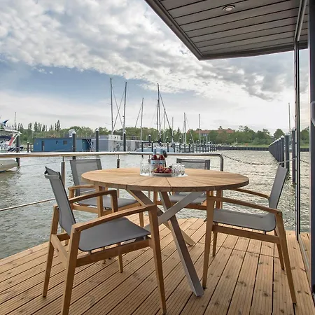 Hausboot Seeadler Stralsund Esterno foto